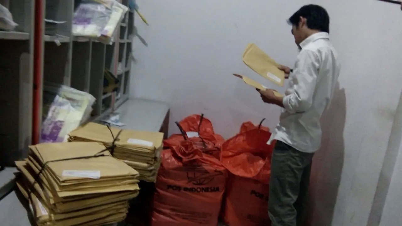Ribuan tabloid Indonesia Barokah ditemukan di kota dan kabupaten Tasikmalaya