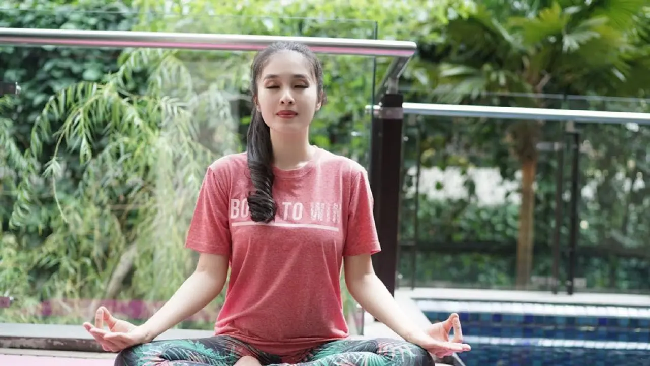 Sandra Dewi