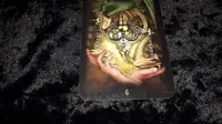 Tarot Cinta: Ikhlaskanlah, Tak Ada Pemberian yang Sia-Sia