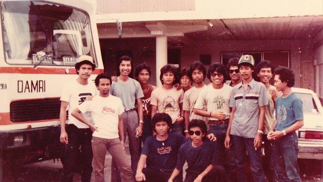 7 Potret Lawas Presiden Jokowi Widodo, Penampilan saat Remaja Curi Perhatian
