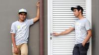 Imanuel Pratna (kanan) dan Galang Hendra akan berlomba pada ajang Asia Road Racing Championship (ARRC) yang digelar di sirkuit Sentul, 5-7 Agustus. (Bola.com/Nicklas Hanoatubun)
