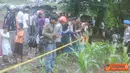 Citizen6, Cikarang: Mayat laki-laki tersebut pertama kali ditemukan oleh warga bernama Akup, warga Cikarang barat, Desa Kali Jaya. (Pengrim: Parlin)