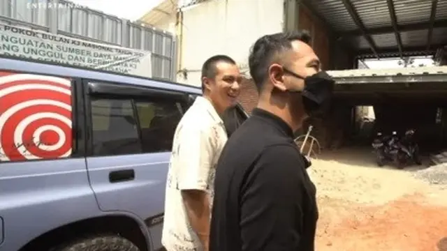 Raffi Ahmad dan Baim Wong (YouTube/Rans Entertainment)