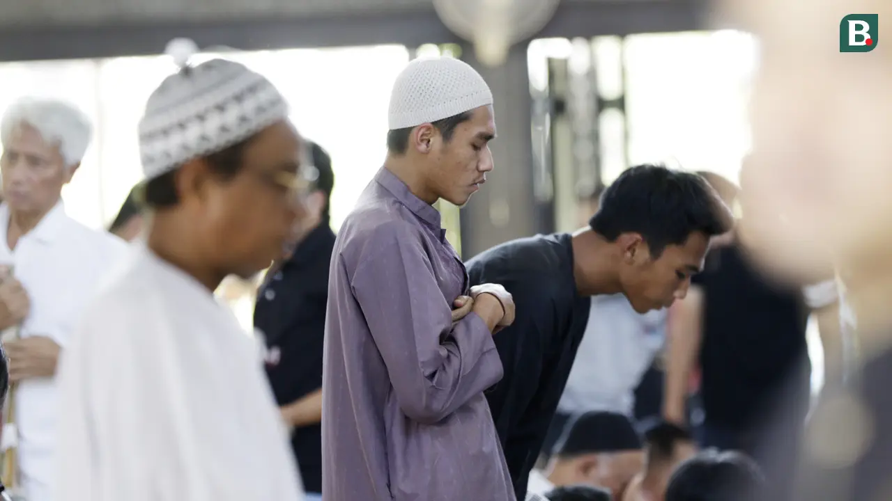Timnas Indonesia Salat Jumat