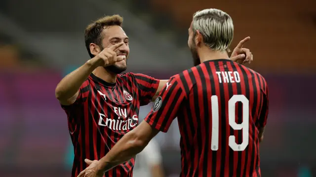 AC Milan Taklukkan Bologna 5-1