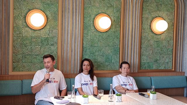 Presiden Direktur AXA Insurance Indonesia Laurent Bourson di sela acara Dare to be Fit yang digelar AXA Mandiri dan AXA di Senayan Park, Jakarta, Sabtu (21/10/2023). (Maulandy/Liputan6.com)