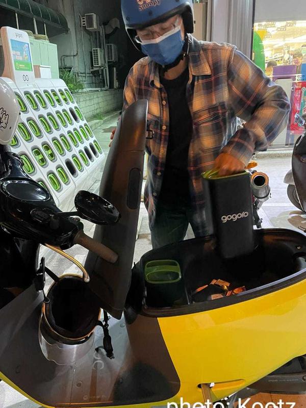 Skuter elektrik Gogoro buatan Taiwan (Kootz via TETO)