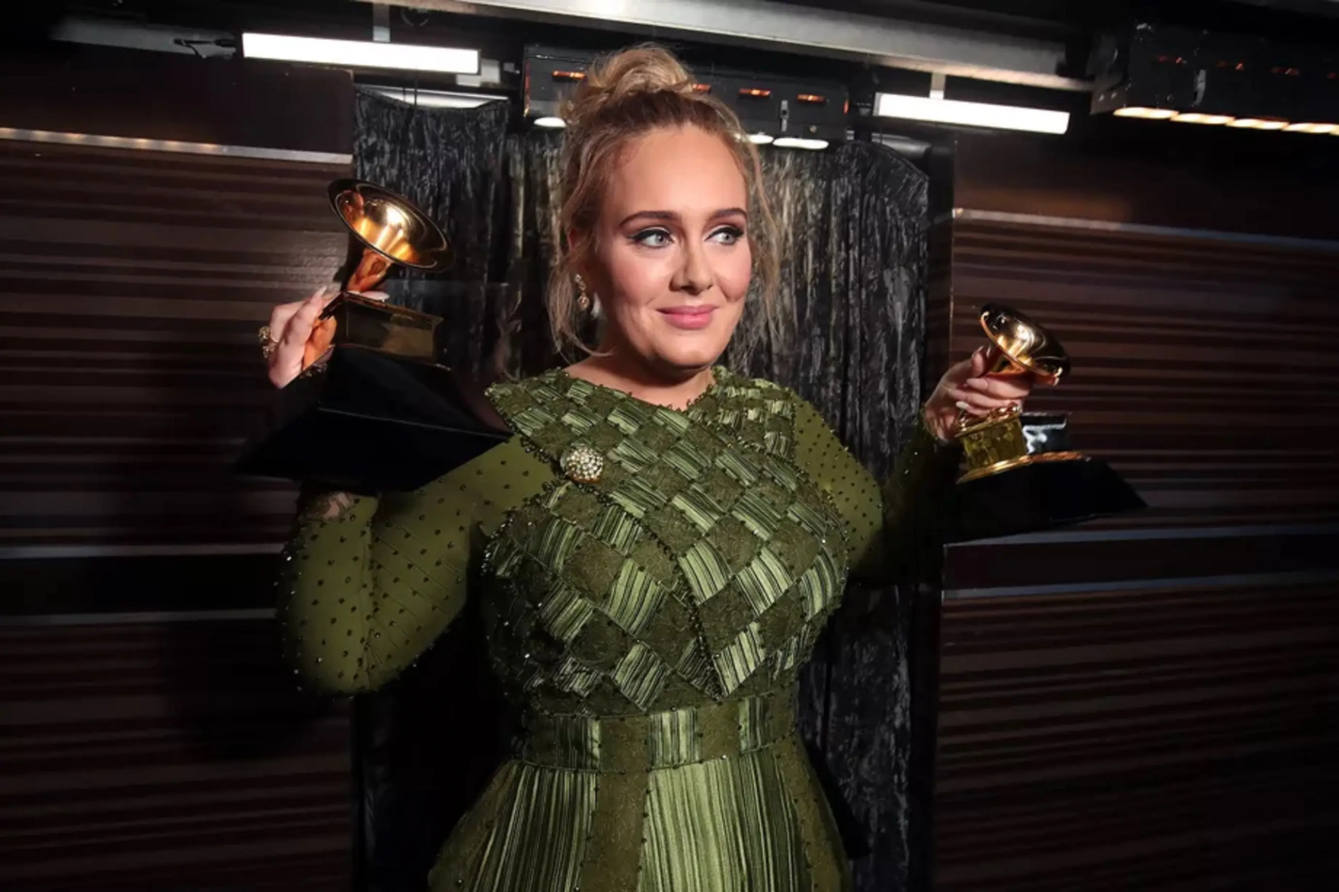 Adele (AP)