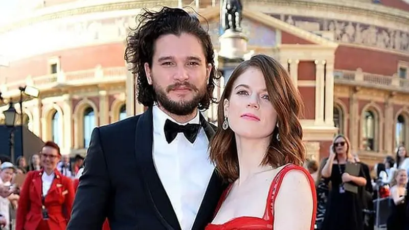 [Bintang] Kit Harington-Rose Leslie