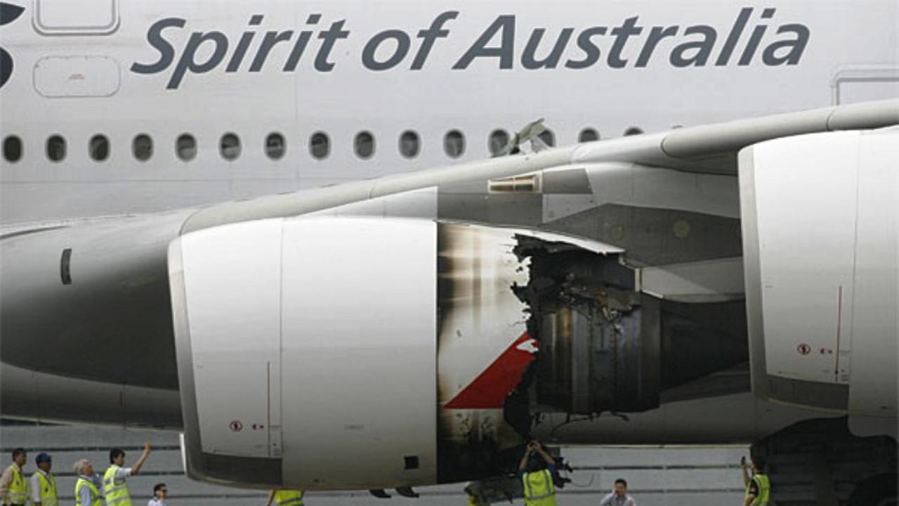 Pesawat QF32 mendarat darurat di Bandara Changi Singapura, Kamis 4 November 2010 