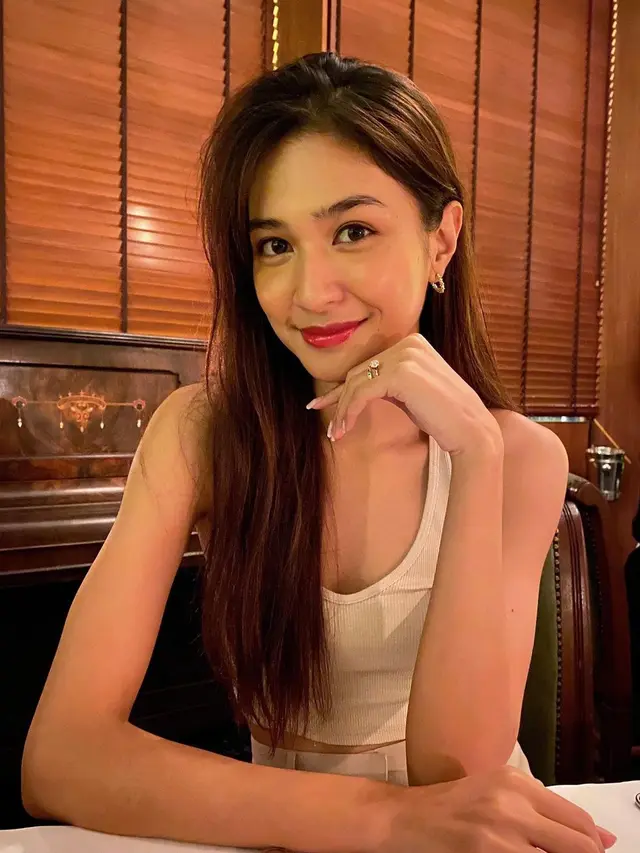 6 Potret Transformasi Mikha Tambayong, Kini Disebut Terlalu Kurus