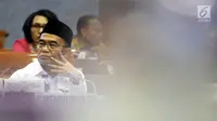 Menteri Pendidikan dan Kebudayaan Muhadjir Effendy menghadiri rapat kerja dengan Komisi X DPR di Kompleks Parlemen, Senayan, Jakarta, Rabu (4/9/2019). Rapat tersebut membahas Rencana Kerja dan Anggaran Kementerian dan Lembaga (RKAKL) Tahun 2020. (Liputan6.com/Johan Tallo)