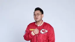 Kini tampak jauh berbeda, Nassar yang sekarang terlihat makin langsing dan makin gagah. (FOTO: instagram.com/kingnassar88/)