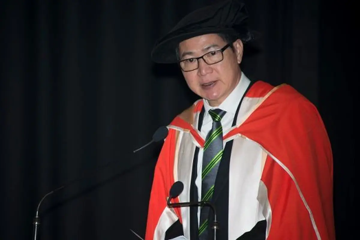 Profesor Ronny Noor yang terpilih menjadi Adjunct Professor di universitas di Australia. (Istimewa)