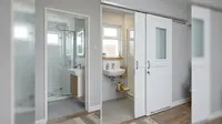 7 Model Pintu Kamar Mandi PVC untuk Ruang Sempit, Hemat Tempat dan Tetap Rapi