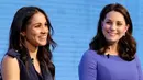 "Kate miliki sikap yang baik dan selalu membuat Meghan tersenyum meski Meghan tengah berada di situasi sulit," lanjut sumber. (Marie Claire)