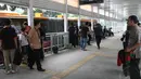 Halte dengan panjang 45 meter dan lebar 5 meter ini dibangun tepat di antara halte Setiabudi dan Halte Karet lama, Jumat (6/6/14). (Liputan6.com/Faizal Fanani)