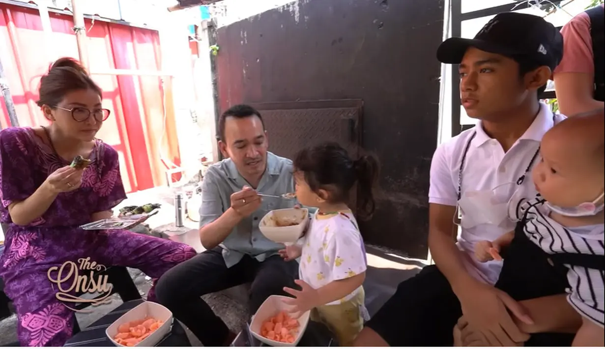 Sarwendah dan Ruben Onsu (Youtube/The Onsu Family)