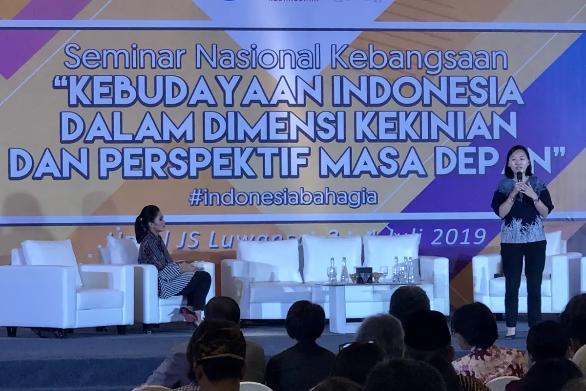 Direktur Jenderal Kementerian Kebudayaan dan Pendidikan (Kemendikbud) Hilmar Farid menyatakan, Indonesia perlu mempertahankan kepribadian jati dirinya sebagai bangsa dalam menghadapi perubahan sosial dan budaya di era digital.