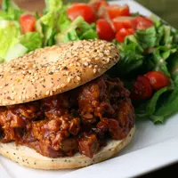 Suka menyantap? Ini 11 evolusi tempe yang bikin kamu makin jatuh cinta!