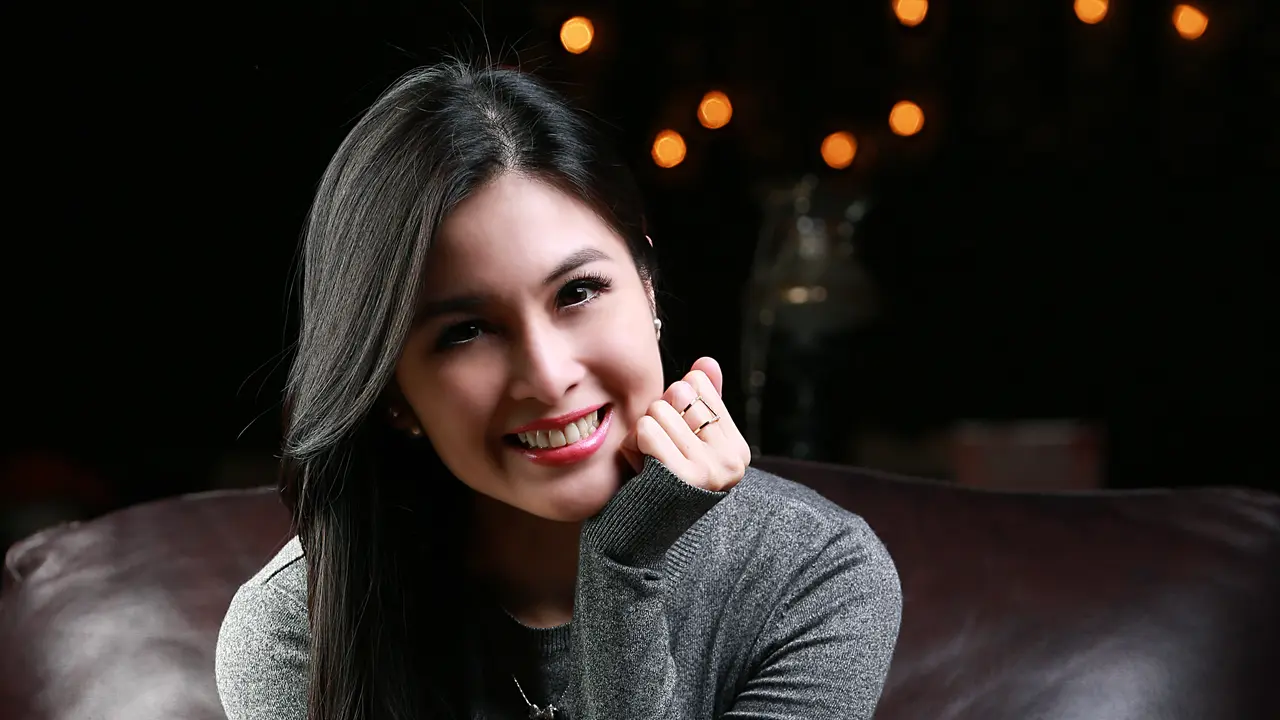 [Bintang] Sandra Dewi