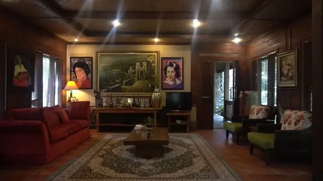7 Potret Villa Camelia Malik di Kaki Gunung Salak, Berdiri di Tengah Hutan