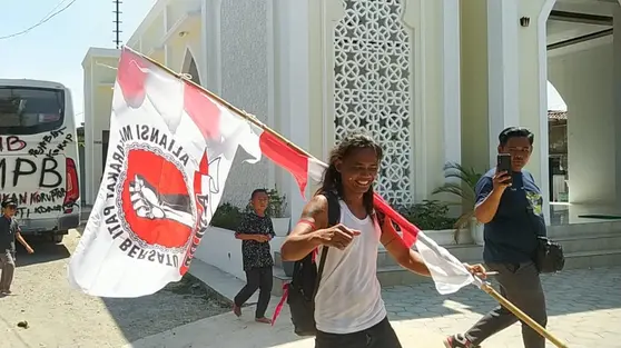 Di Balik Kepulangan AMPB ke Pati, Ada Cerita Evakuasi dan Dukungan Ojol