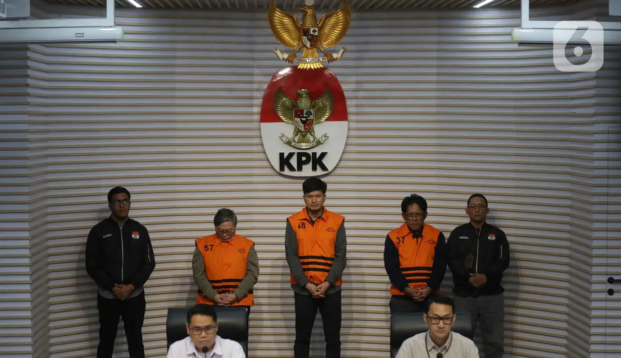 Dalam OTT tersebut, KPK mengamankan sembilan orang dari empat lokasi berbeda. (Liputan6.com/Helmi Fithriansyah)