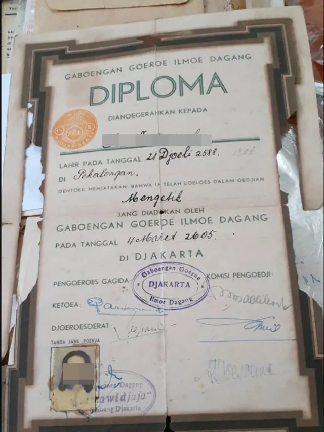6 Potret Dokumen Zaman Dahulu Ini Curi Perhatian, Ada Ijazah Tahun 1918
