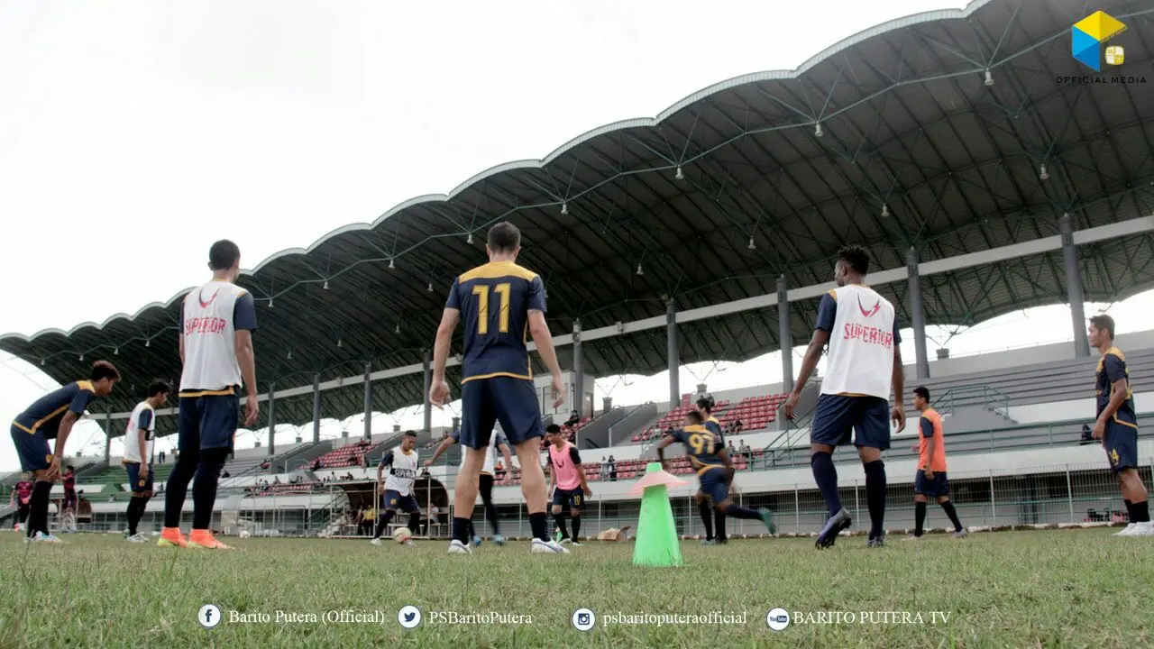 Skuad Barito Putera berlatih jelang derby melawan Martapura FC, Sabtu (4/3). (Dok. Barito  Putera)