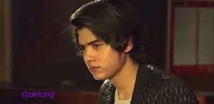 Memiliki kegiatan yang padat, membuat Aliando Syarief kurang beristirahat. Untuk menstabilkan badan agar tetap fit, Aliando mengkonsumsi buah dan sayur secara rutin.