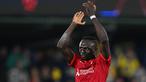 Setelah sukses membela Liverpool, Sadio Mane memutuskan untuk hengkang pada musim panas 2022/2023 ke Bayern Munchen. Penyerang 30 tahun tersebut diboyong oleh sang juara Bundesliga dengan harga 32 juta euro. Rencananya, Sadio Mane bakal diumumkan secara resmi sebagai pemain Bayern Munchen pada Rabu (22/6) waktu setempat di Allianz Arena. (AFP/Paul Ellis)
