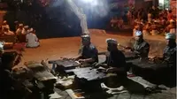 Gambelan Gambang khusus dimainkan saat upacara Dewa Yadnya di Desa Timbrah, Karangasem. (DIAH TRITINTYA/BALI EXPRESS)