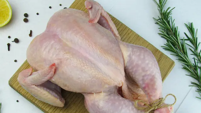 tips daging ayam mentah potong