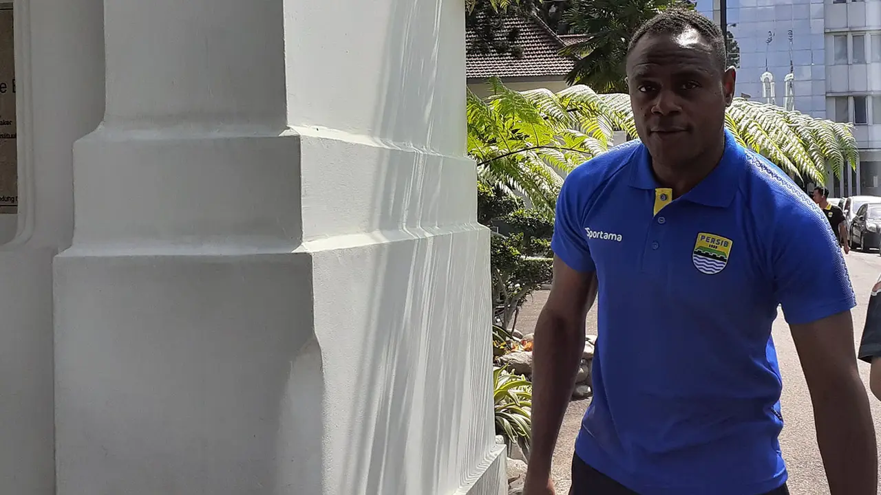 Victor Igbonefo (Persib Bandung)
