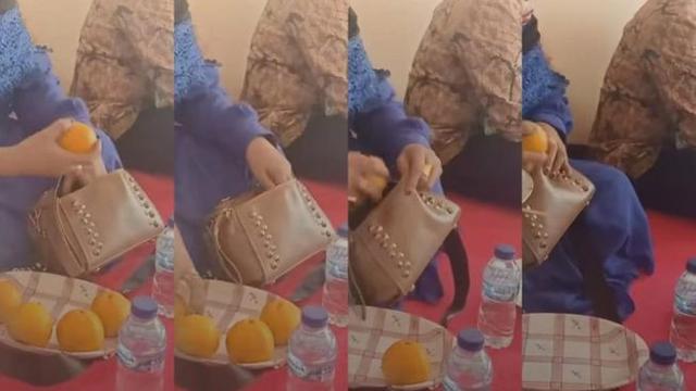 6 Aksi Emak saat Arisan Ini Kocak, dari Bungkus Makanan Hingga Foto Bersama