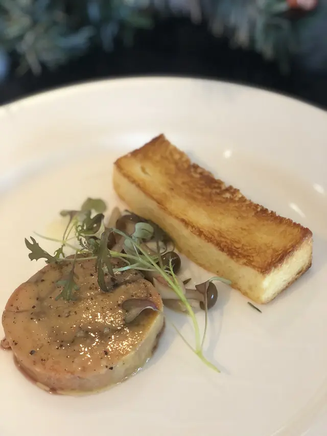 Tom's Jakarta The Langham Jakarta