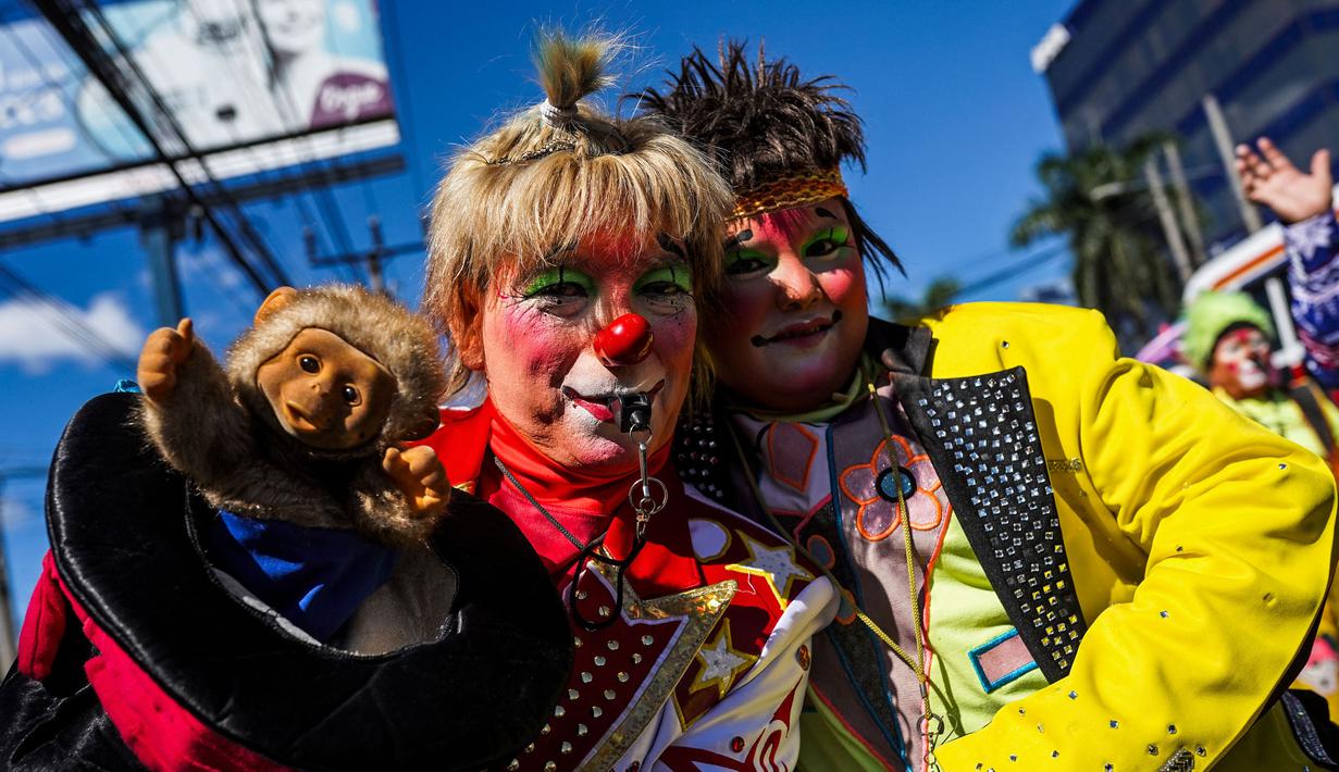 Hari Nasional Badut Salvador dirayakan setiap hari Rabu pertama bulan Desember, (Camilo FREEDMAN/AFP)
