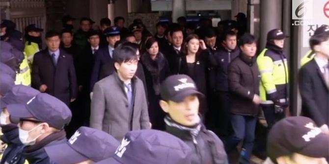 VIDEO: Mantan Kekasih Kim Jong-un Kunjungi Korea Selatan