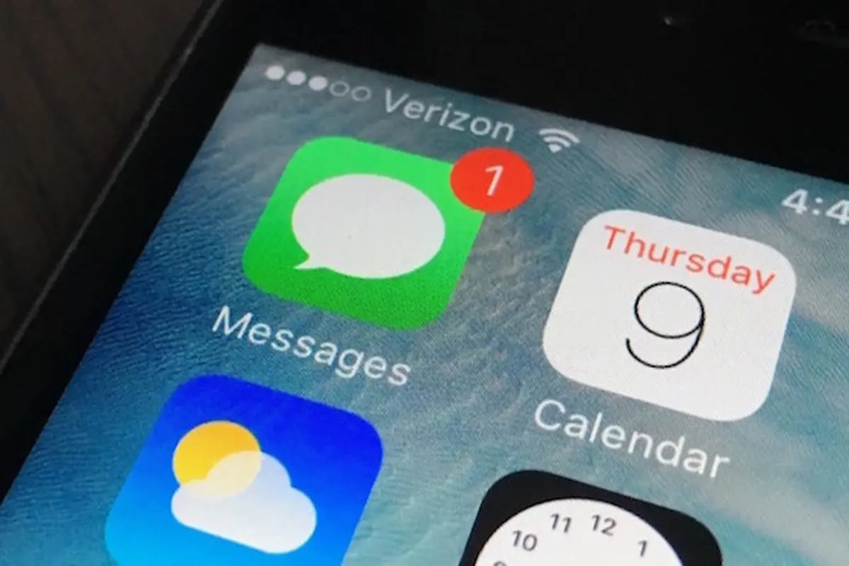 iMessage