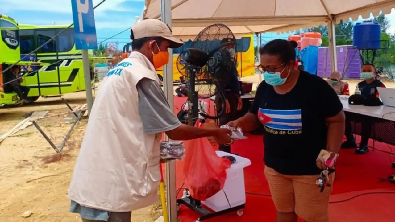 Relawan Protokol Kesehatan PON XX Papua