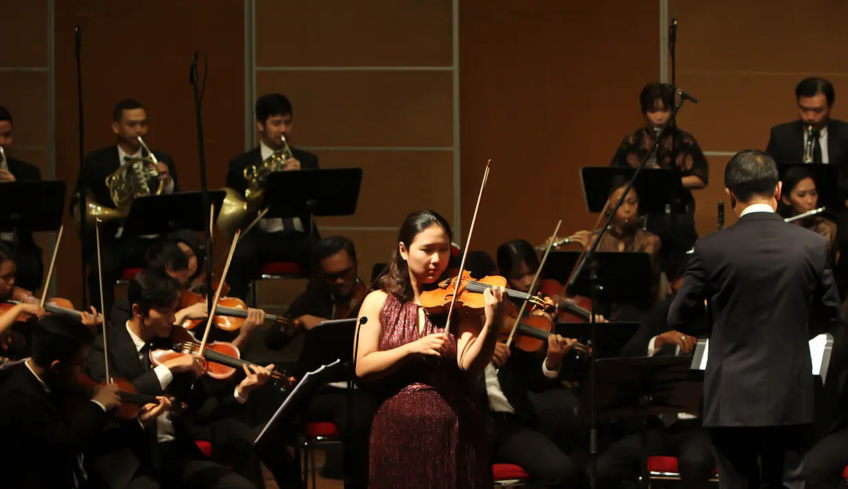 Jakarta Concert Orchestra Jumat (21/2/2020) di Usmar Ismail Hall, Jakarta. (Bambang E Ros/Fimela.com)