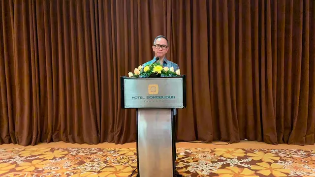 Wakil Menteri Luar Negeri RI Mahendra Siregar dalam pidato pembukaan acara cocktail reception di Jakarta, 7 Januari 2020.