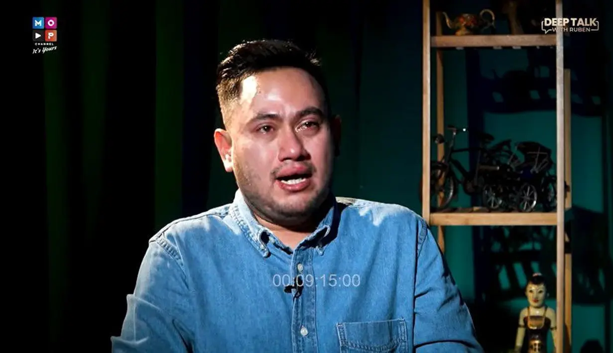 Nassar menangis belum bertemu anaknya