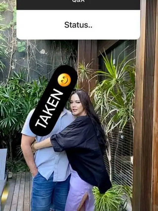 Sudah Move On, Ini 6 Momen Kebersamaan Ratu Rizky Nabila dan Kekasih Baru