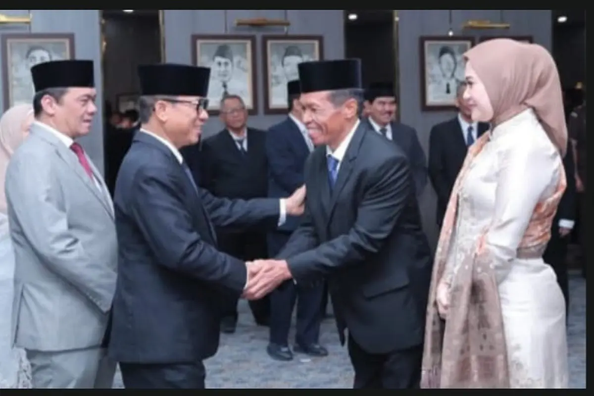 Mendes PDT Yandri Susanto melantik Masyhudi sebagai Inspektur Jenderal Kemendes PDT di Jakarta, Senin 23 Februari 2026.