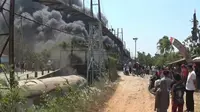 Belt Conveyor Pabrik Indocement Bogor Terbakar