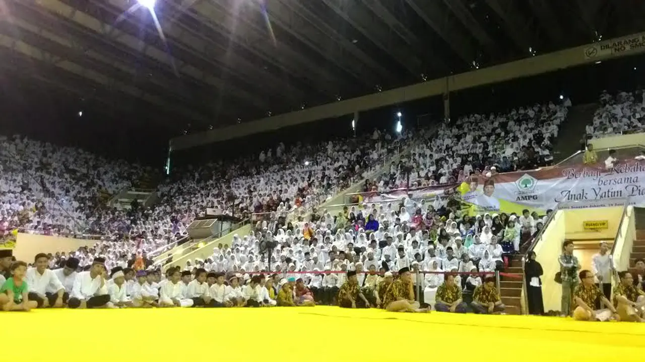 Angkatan Muda Partai Golkar buka bersama 30 ribu anak yatim.