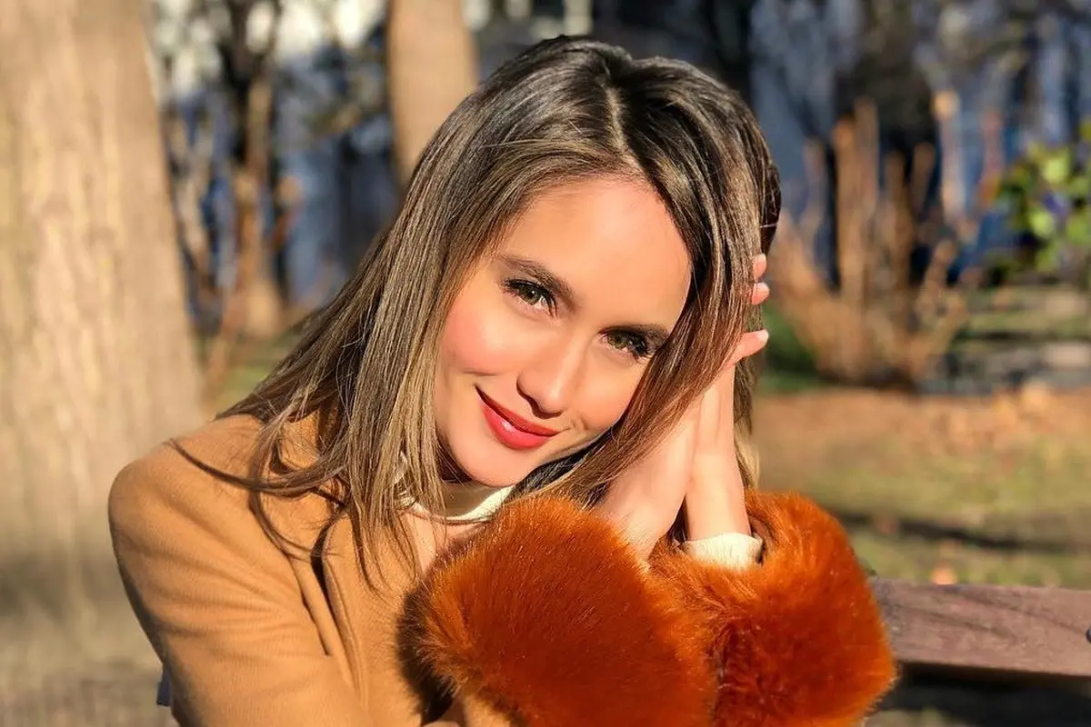 Cinta Laura
