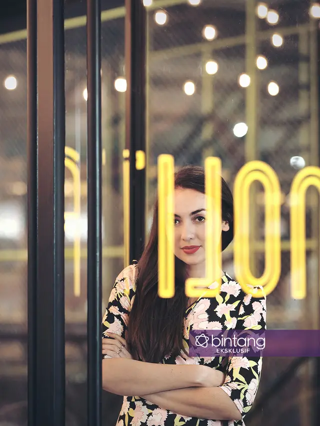 [Bintang] Rianti Cartwright B1